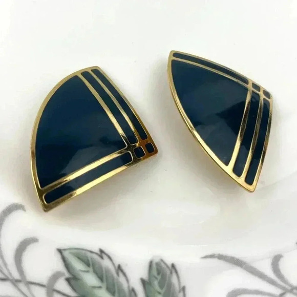 VTG Green-Blue Enamel L. Bott Clip On Earrings Gold Tone Signed - Picture 3 of 8